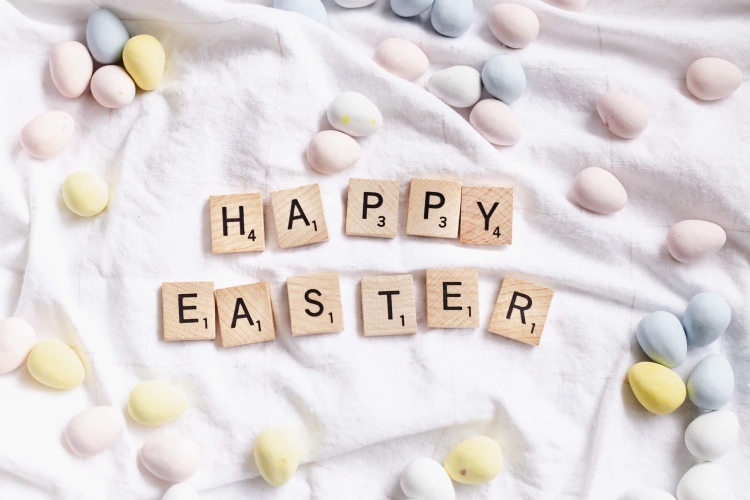 Picture of letters spelling Happy Easter